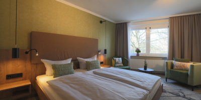 Unsere Zimmer LIHO Hotel Lindenhof Lübeck • Urlaub in Schleswig Holstein Unsere Zimmer LIHO Hotel Lindenhof Lübeck • Urlaub in Schleswig Holstein